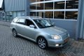 Toyota Avensis Wagon - 2.4 VVTi Executive Ecc Airco Leer met Stoelverwarming Boekjes - 1 - Thumbnail