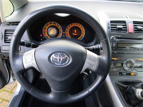 Toyota Auris - 1.6 16V VVT-I SOL (APK t/m 09-01-2021) - 1