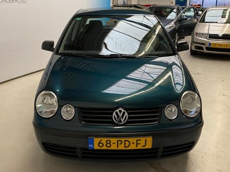 Volkswagen Polo - 1.2-12V 5 drs.2004 nwe.apk 1995 eu - 1