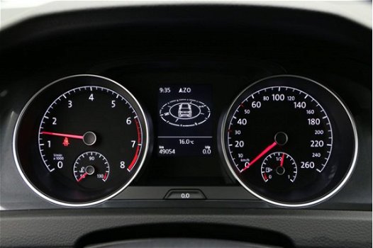 Volkswagen Golf - GP 1.0 TSI 110PK Comfortline | Navigatie | Adaptive Cruise Control | Parkeersensor - 1