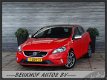 Volvo V40 - 2.0 D4 R-Design Business 190pk Leer Panoramadak Pdc - 1 - Thumbnail