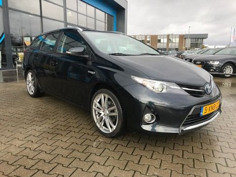 Toyota Auris Touring Sports - 1.8 Hybrid Aspiration Trekhaak , 18 inch - 1