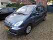 Citroën Xsara Picasso - 1.6i-16V Caractère Climate controle, Cruise controle, Parkeersensoren, Trekh - 1 - Thumbnail