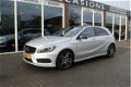 Mercedes-Benz A-klasse - 180 Ambition AMG Styling Pakket Xenon Panorama Dealer onderhouden - 1 - Thumbnail