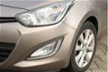 Hyundai i20 - 1.2i i-Deal AIRCO|LM-VELGEN|BLUETOOTH - 1 - Thumbnail