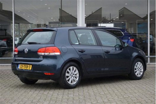 Volkswagen Golf - 1.2 TSI 105pk Comfortline BlueMotion + Navigatie + Bluetooth - 1