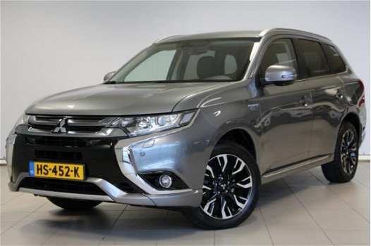 Mitsubishi Outlander - 2.0 PHEV Executive Edition | 1e Eigenaar | Dealer Onderhouden | Prijs INCL BT - 1