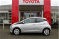 Toyota Aygo - 1.0 VVT-i x-play CARPLAY/ AIRCO/ CAMERA/ DAB RADIO - 1 - Thumbnail