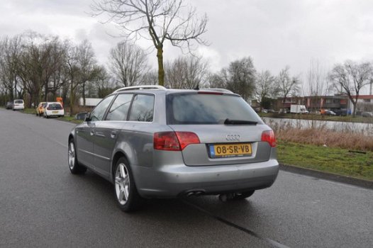 Audi A4 Avant - 2.0 TDI Pro Line AUTOMAAT CLIMA/NAVIGATIE - 1