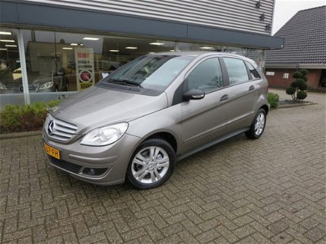 Mercedes-Benz B-klasse - 200 Automaat CVT Trekhaak - 1