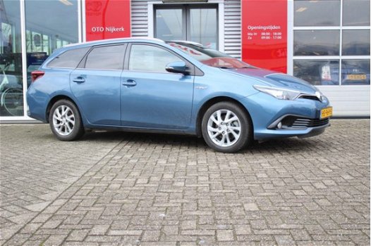 Toyota Auris Touring Sports - 1.8 Hybrid Lease - 1