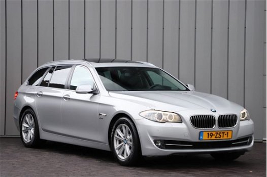 BMW 5-serie Touring - 525xd High Executive Aut Navi-Proff Leder Panoramadak Xenon 2012 - 1