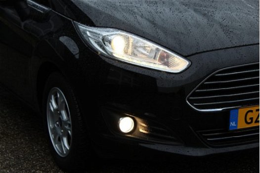 Ford Fiesta - 1.5 TDCi Titanium (96pk) KEYLESS/ LED Dagrijverl./ Clima/ Cruise/ Elek. pakket/ Isofix - 1