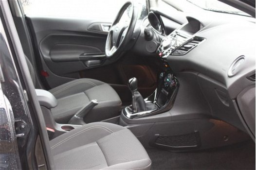 Ford Fiesta - 1.5 TDCi Titanium (96pk) KEYLESS/ LED Dagrijverl./ Clima/ Cruise/ Elek. pakket/ Isofix - 1