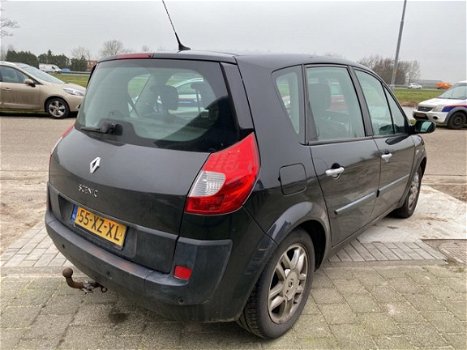 Renault Scénic - 1.6-16V 110Pk Tech Line Pan dak Navi PDC a Trh 16