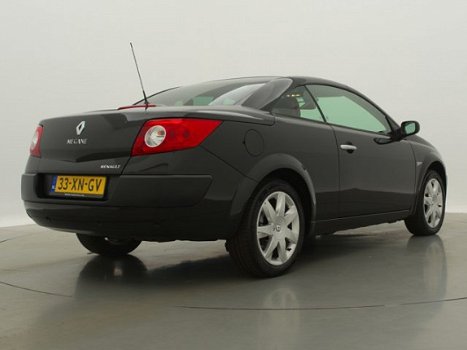 Renault Mégane coupé cabriolet - 2.0-16V Dynamique / Dealeronderhouden // Leder / Xenon / Stoelverwa - 1