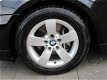 BMW 5-serie - 523i Automaat Leer Navi Clima - 1 - Thumbnail