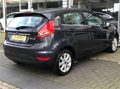 Ford Fiesta - 1.25 Ghia 5 Deurs Airco zeer nette auto - 1