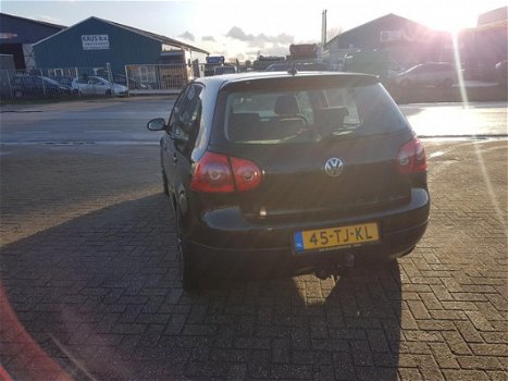 Volkswagen Golf - 1.9 TDI Sportline - 1