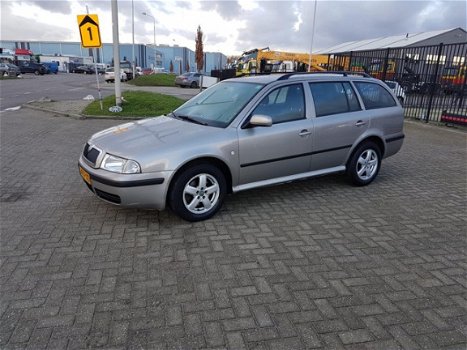 Skoda Octavia Combi - 1.9 TDI Démarrage - 1