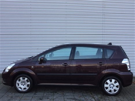 Toyota Verso - 1.6 VVT-i Terra, TREKHAAK - 1