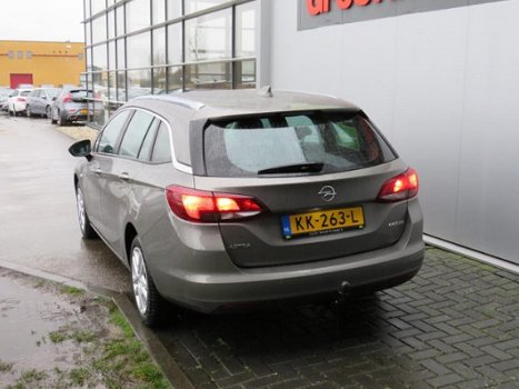 Opel Astra Sports Tourer - 1.6 CDTI Business+ Trekhaak Navi Airco PDC Bluetooth Cruise DAB+ - 1