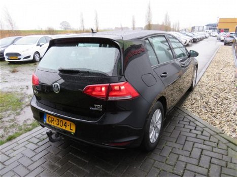 Volkswagen Golf - 1.6 TDI Comfortline BlueMotion Trekhaak Navi Clima PDC Bluetooth Cruise - 1