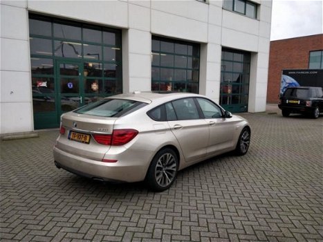 BMW 5-serie Gran Turismo - 550xi Aut V8 408pk XDrive High Executive - 1