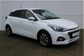 Hyundai i20 - 1.0 Turbo Comfort Navi en Style € 2000, - KORTING - 1 - Thumbnail