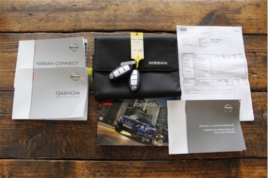 Nissan Qashqai - 1.2 N-Connecta VOL opties, Pano dak, Navigatie, 360*c camera, Half leer, Bluetooth - 1