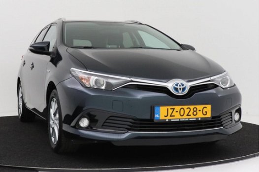 Toyota Auris Touring Sports - 1.8 Hybrid Trend | Panoramadak | Camera - 1