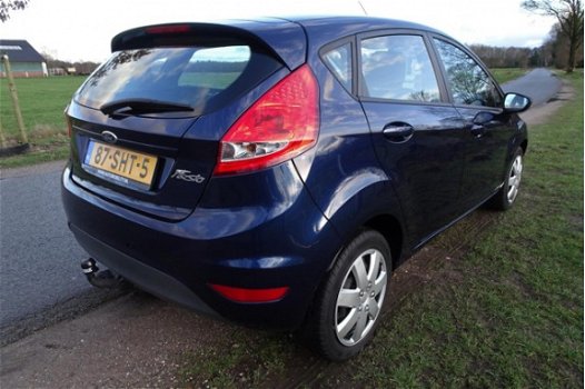 Ford Fiesta - 1.25 Limited perfect onderhouden en zeer netjes Trekhaak - 1