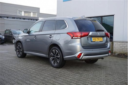 Mitsubishi Outlander - 2.0 PHEV instyle ECC CRUISE LEER NAV - 1