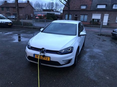 Volkswagen Golf - 1.4 TSI GTE - 1