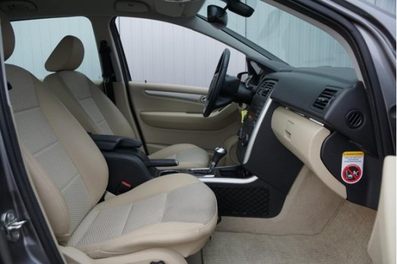 Mercedes-Benz B-klasse - 160 Business Class Aut. / Airco / PDC / Half leder / 91dkm NAP / NL-Auto - Afbeelding 8