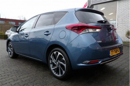 Toyota Auris - 1.8 Hybrid Dynamic Navigatie, Climate- & Cruise Control - 1