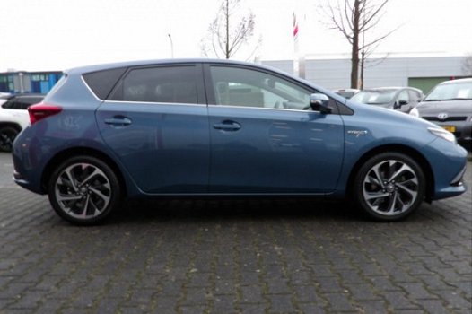 Toyota Auris - 1.8 Hybrid Dynamic Navigatie, Climate- & Cruise Control - 1