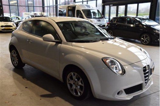 Alfa Romeo MiTo - 1.3 JTDm ECO Distinctive Navigatie Rijklaarprijs Inruil Mogelijk - 1