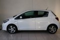 Toyota Yaris - 1.5 Hybrid Lease | Parkeer camera | LM Velgen | Climate control | Parkeersensoren v + - 1 - Thumbnail