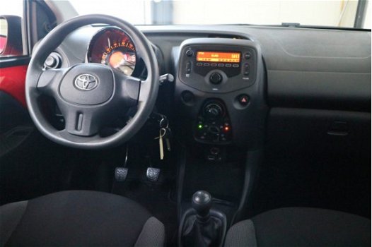 Toyota Aygo - 1.0 VVT-i x-now - 1