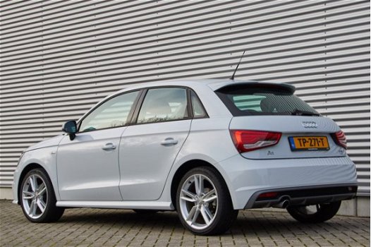 Audi A1 Sportback - 1.0 Tfsi 95pk Advance Airco, Cruise control, Mmi navigatie, Telefoon - 1