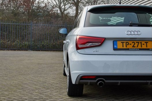 Audi A1 Sportback - 1.0 Tfsi 95pk Advance Airco, Cruise control, Mmi navigatie, Telefoon - 1