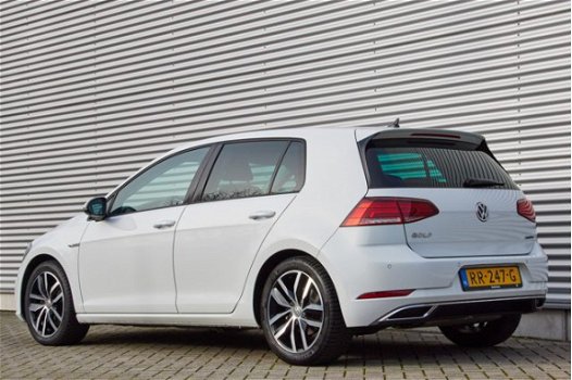 Volkswagen Golf - 1.5 Tsi 130pk Highline, PDC+camera, Navigatie, ACC, App-connect, DAB - 1