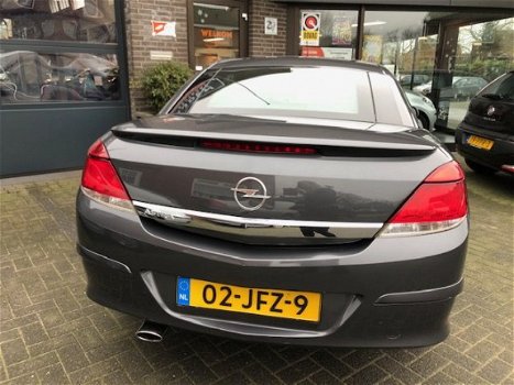 Opel Astra - 1.8 16V Cosmo Cabrio Zeer netjes - 1