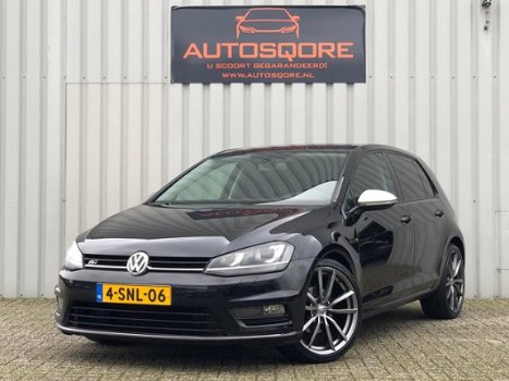 Volkswagen Golf - 1.6 TDI R-LINE Edition BlueMotion - 1