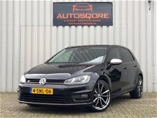 Volkswagen Golf - 1.6 TDI R-LINE Edition BlueMotion