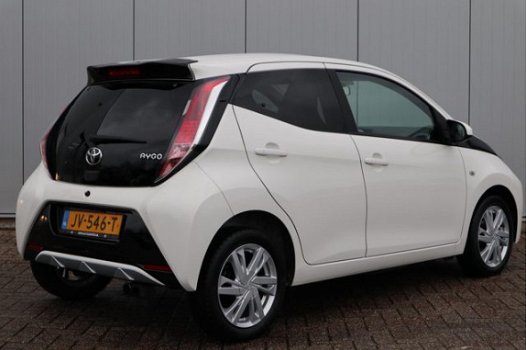 Toyota Aygo - 1.0 VVT-i x-sport Navigatie - 1