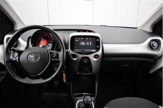Toyota Aygo - 1.0 VVT-i x-sport Navigatie - 1