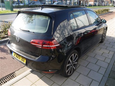 Volkswagen Golf - 1.4 TSI GTE - 1