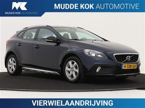 Volvo V40 Cross Country - CC 1.6 T4 AWD Momentum | Aut | Navigatie | Cruise Control | 84km - 1